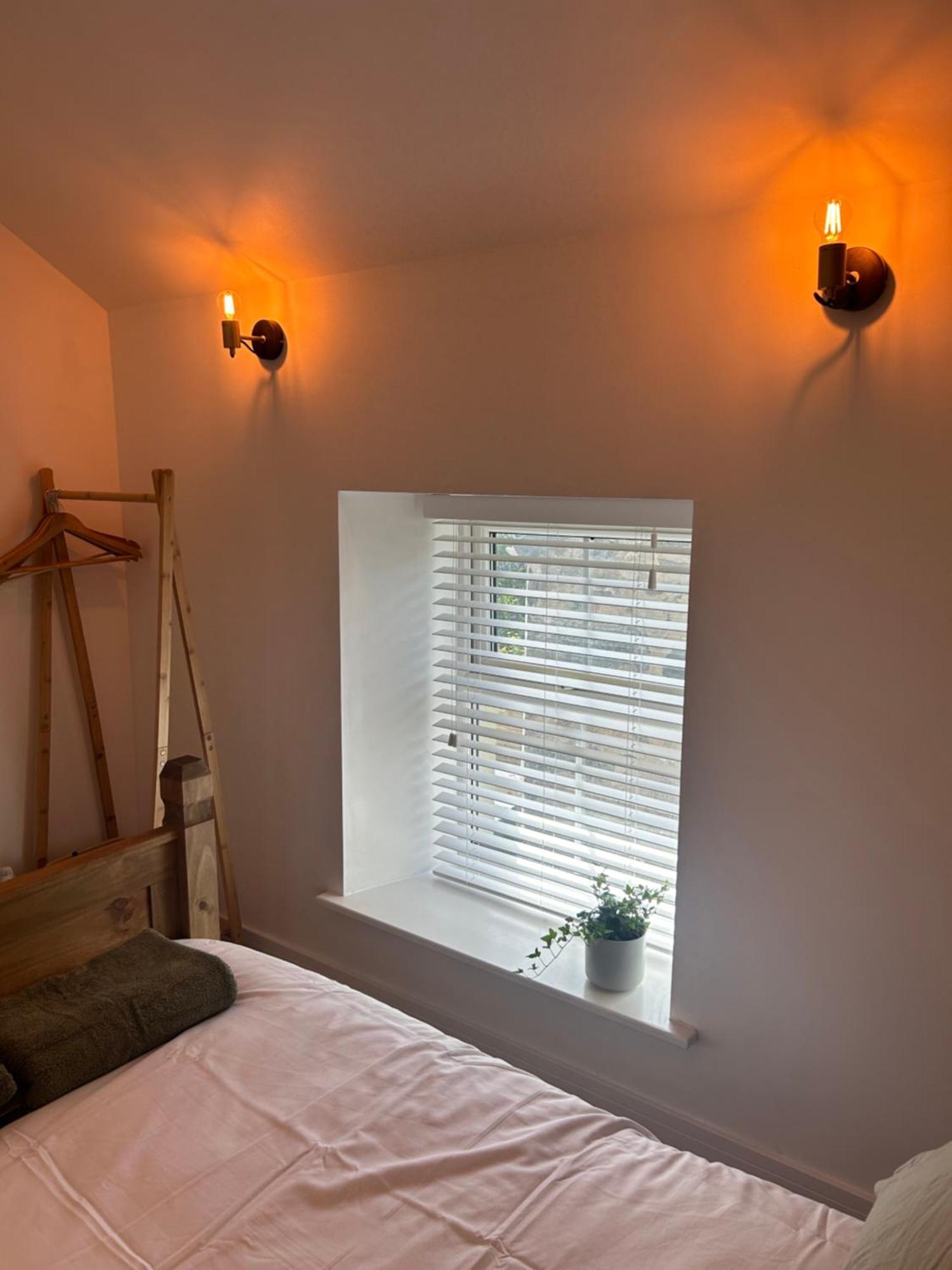 Cosy Modern Miners Cottage Llanllechid 외부 사진